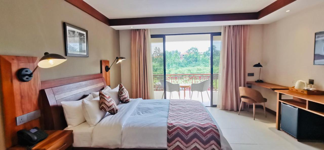 Kampala Nile Resort Seeta Kültér fotó