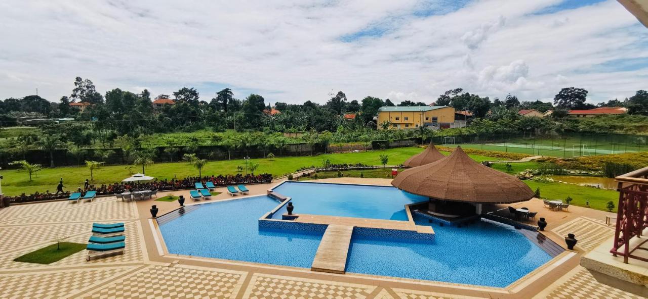 Kampala Nile Resort Seeta Kültér fotó