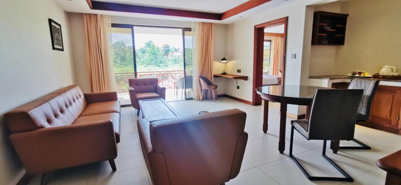 Kampala Nile Resort Seeta Kültér fotó