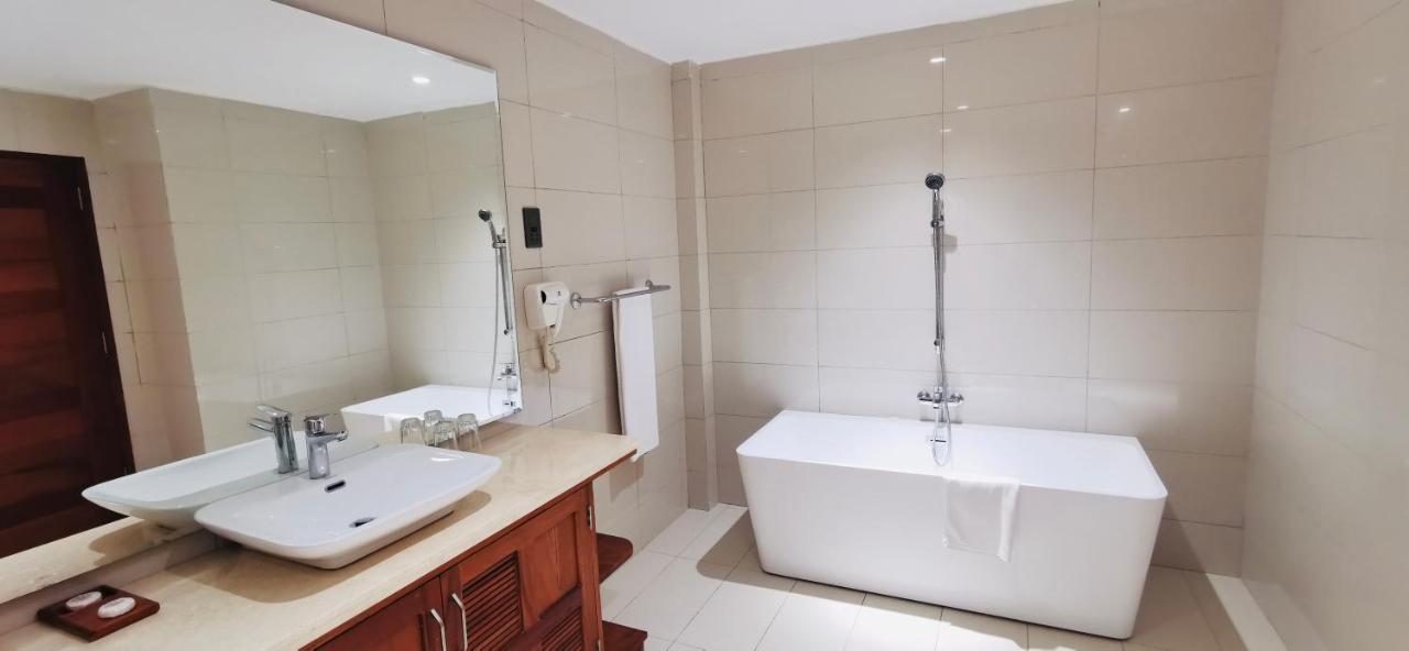 Kampala Nile Resort Seeta Kültér fotó