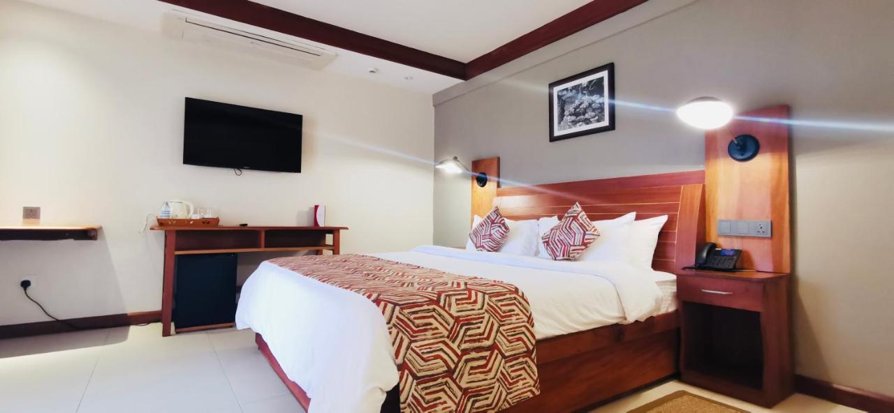 Kampala Nile Resort Seeta Kültér fotó